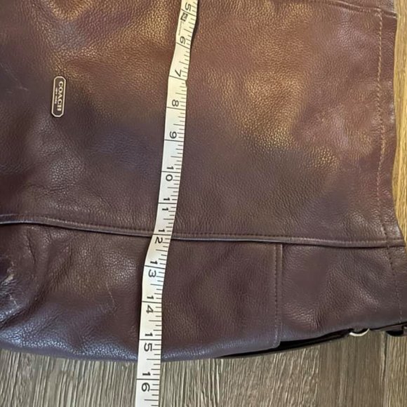 Coach Bag - Picture 3 of 4
